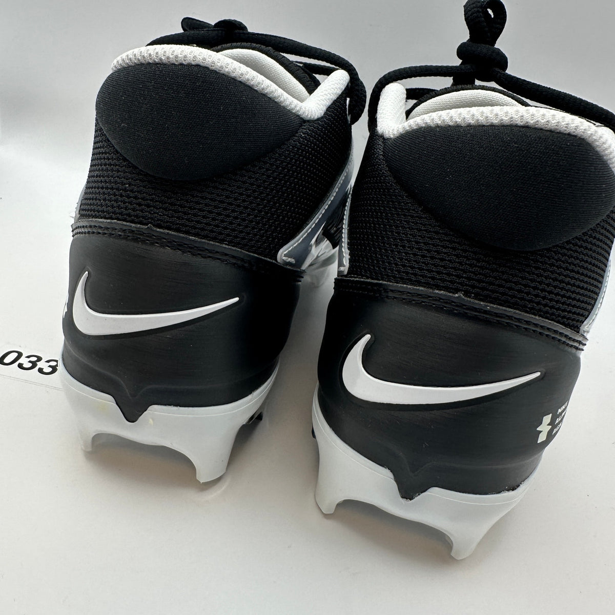 NIKE Men's 9 Alpha Menace 4 PRO Football Cleats Black/White FZ7702-005