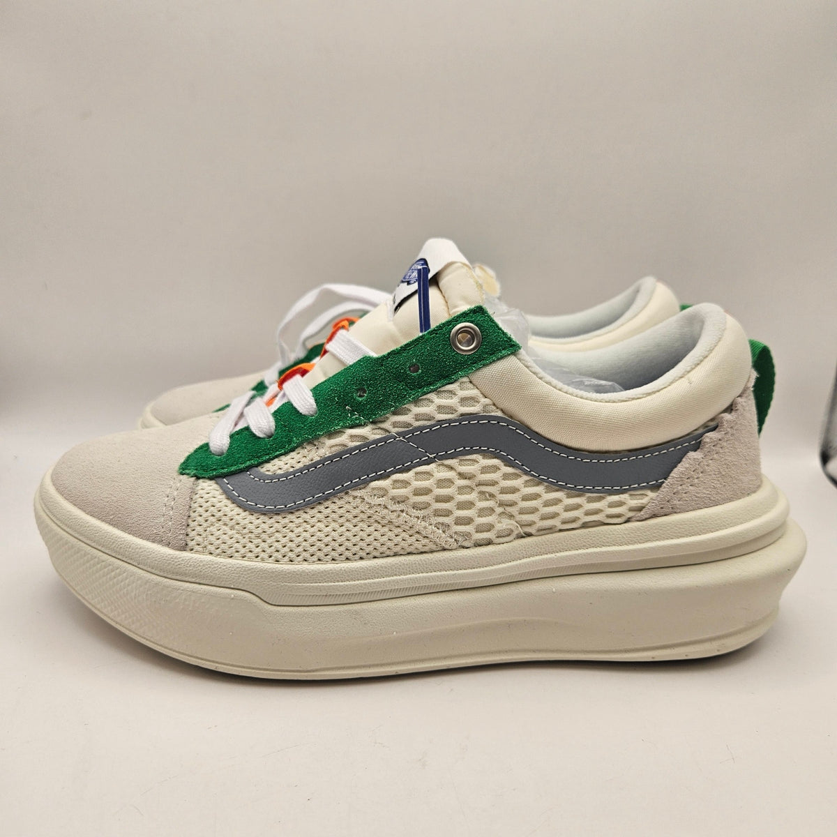 VANS WOMEN'S 7.5 OLD SKOOL HEAD SPACE COMFYCUSH WHITE GREEN ORANGE SNEAKER NWOB