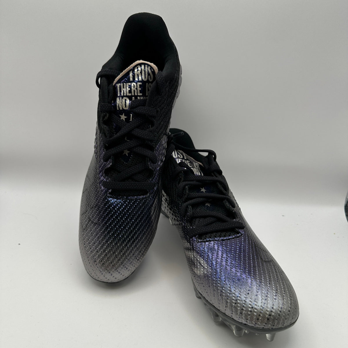 UNDER ARMOUR Blue Smoke MC Cleats Womens sz 8