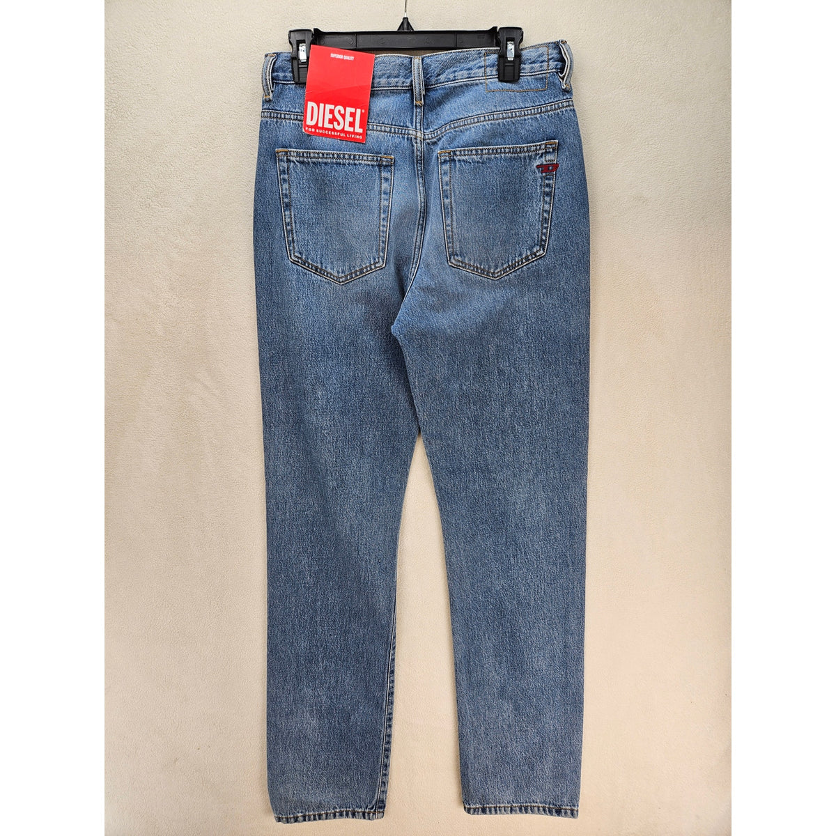 DIESEL MEN'S 30X34 D-VIKER STRAIGHT LEG TROUSER JEANS MEDIUM WASH NWT