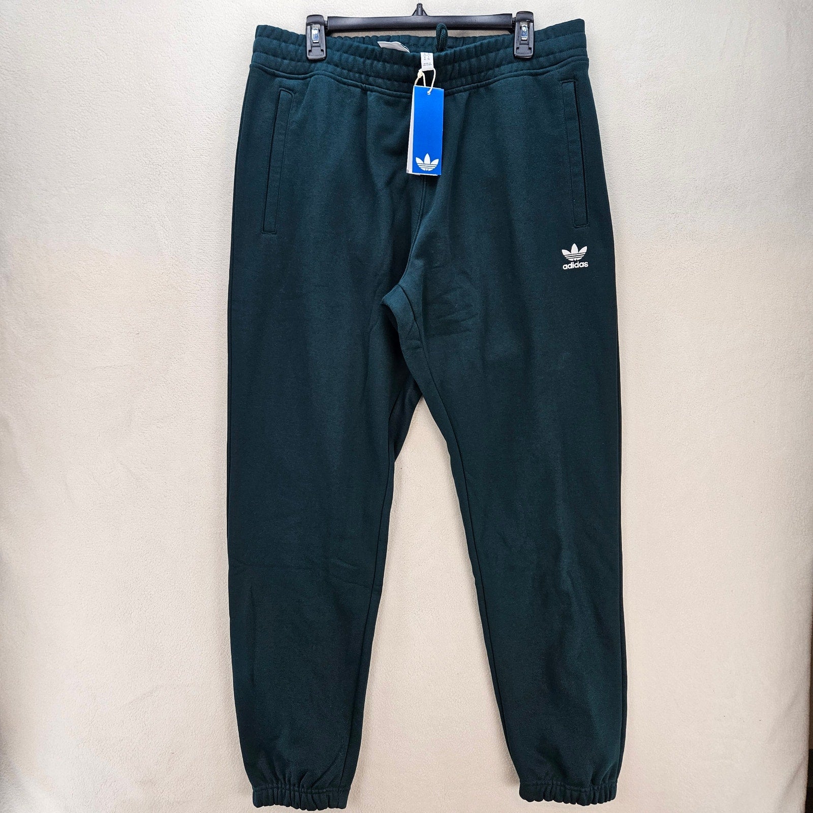 ADIDAS ORIGINALS MEN'S XL AURORA IVY TREFOIL JZ3585 SWEATPANTS NWT