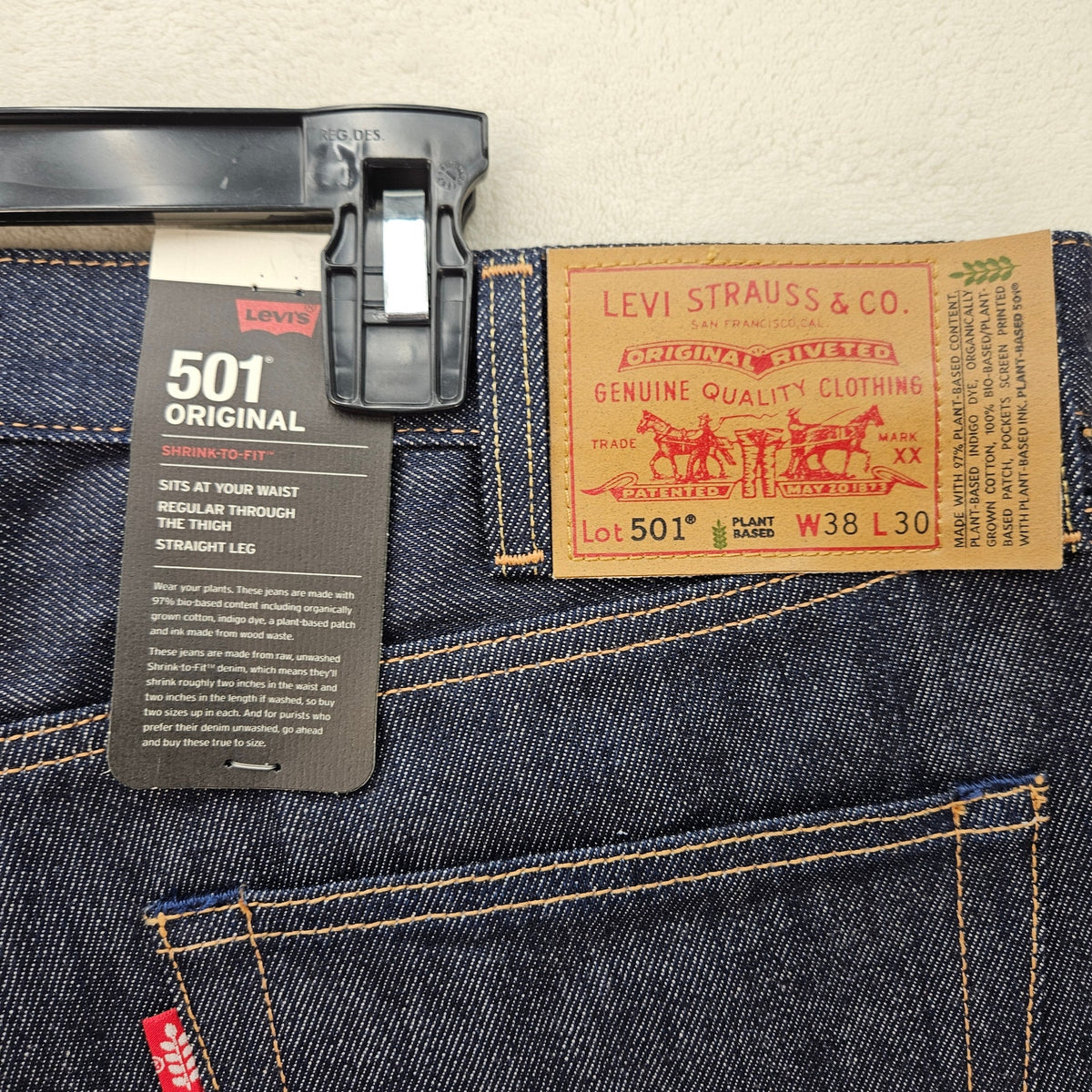 LEVI'S MEN'S 38X30 ORIGINAL 501 PLANT BASED STRAIGHT LEG JEANS NWT