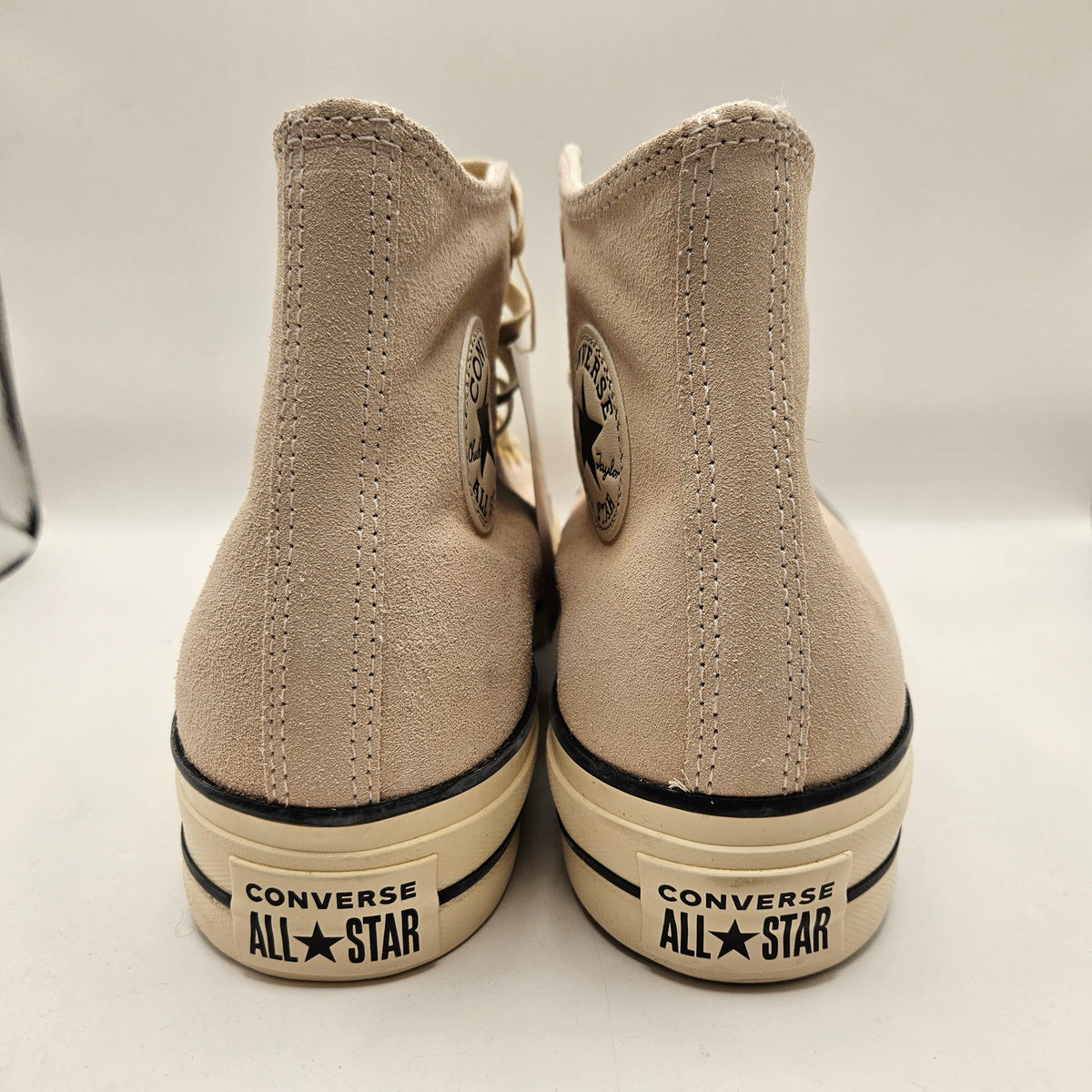 CONVERSE WOMEN'S 10 CHUCK TAYLOR ALL STAR LIFT SUDE PALE FETAL A13823C PLATFORM