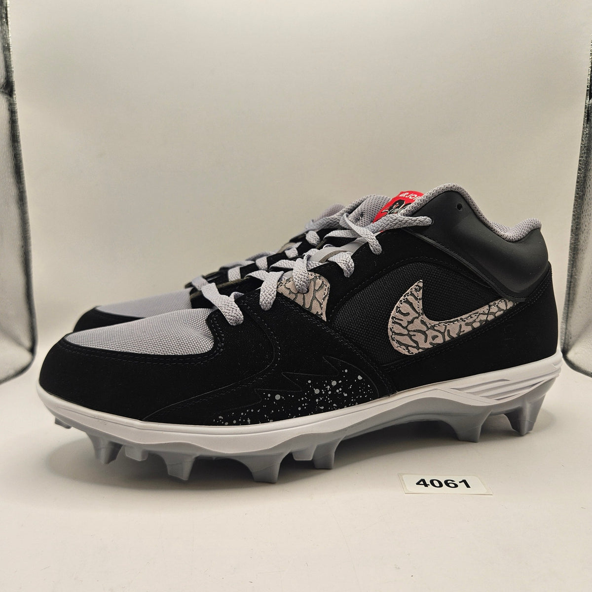 NIKE AIR JORDAN MEN'S 12 STADIUM 90 LOW TD BLK CEMENT FOOTBALL CLEAT HQ0210-060